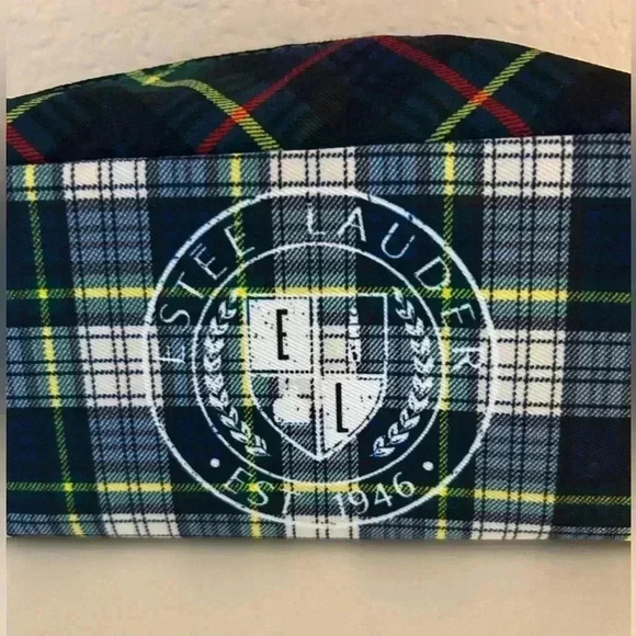 Estée Lauder Plaid Makeup Bag - Picture 3 of 5